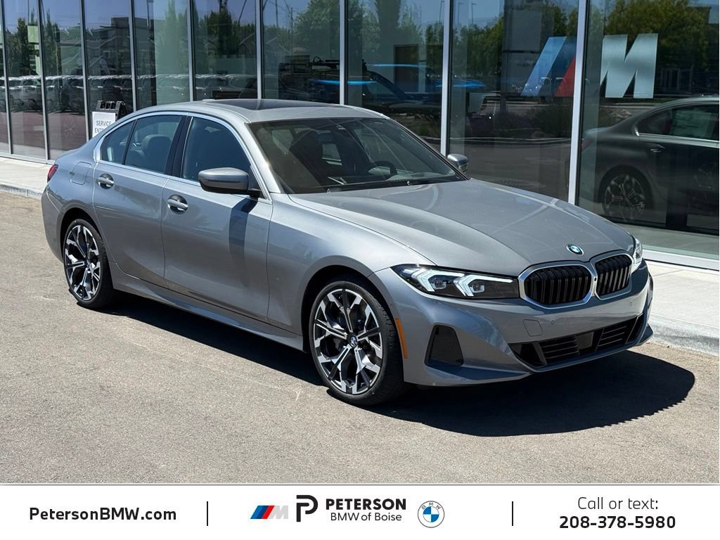 New 2026 BMW 330i xDrive Sedan w/ Premium Package AWD/4WD image 7