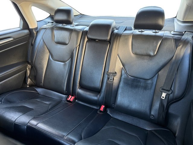 Used 2018 Ford Fusion Titanium AWD/4WD image 11