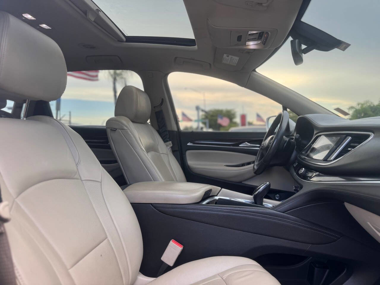 Used 2018 Buick Enclave Essence w/ Trailering Package image 2