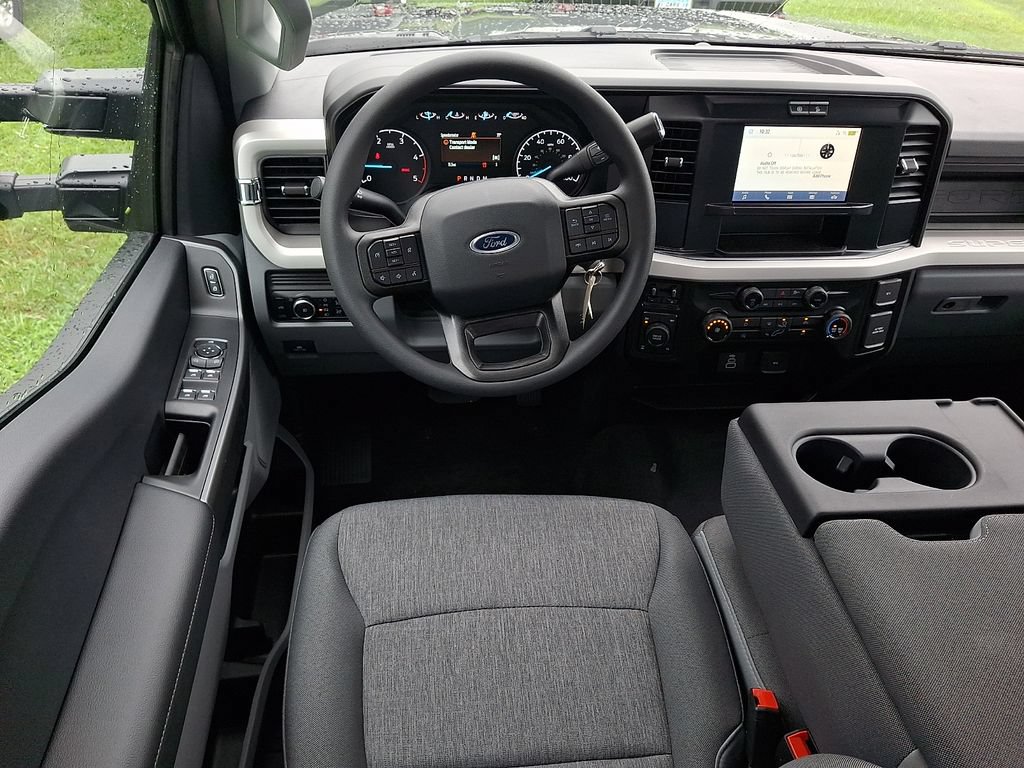 New 2026 Ford F250 XL w/ STX Appearance Package AWD/4WD image 7