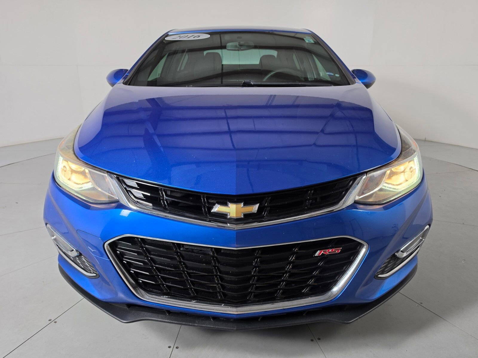 Used 2016 Chevrolet Cruze LT w/ Convenience Package FWD image 9