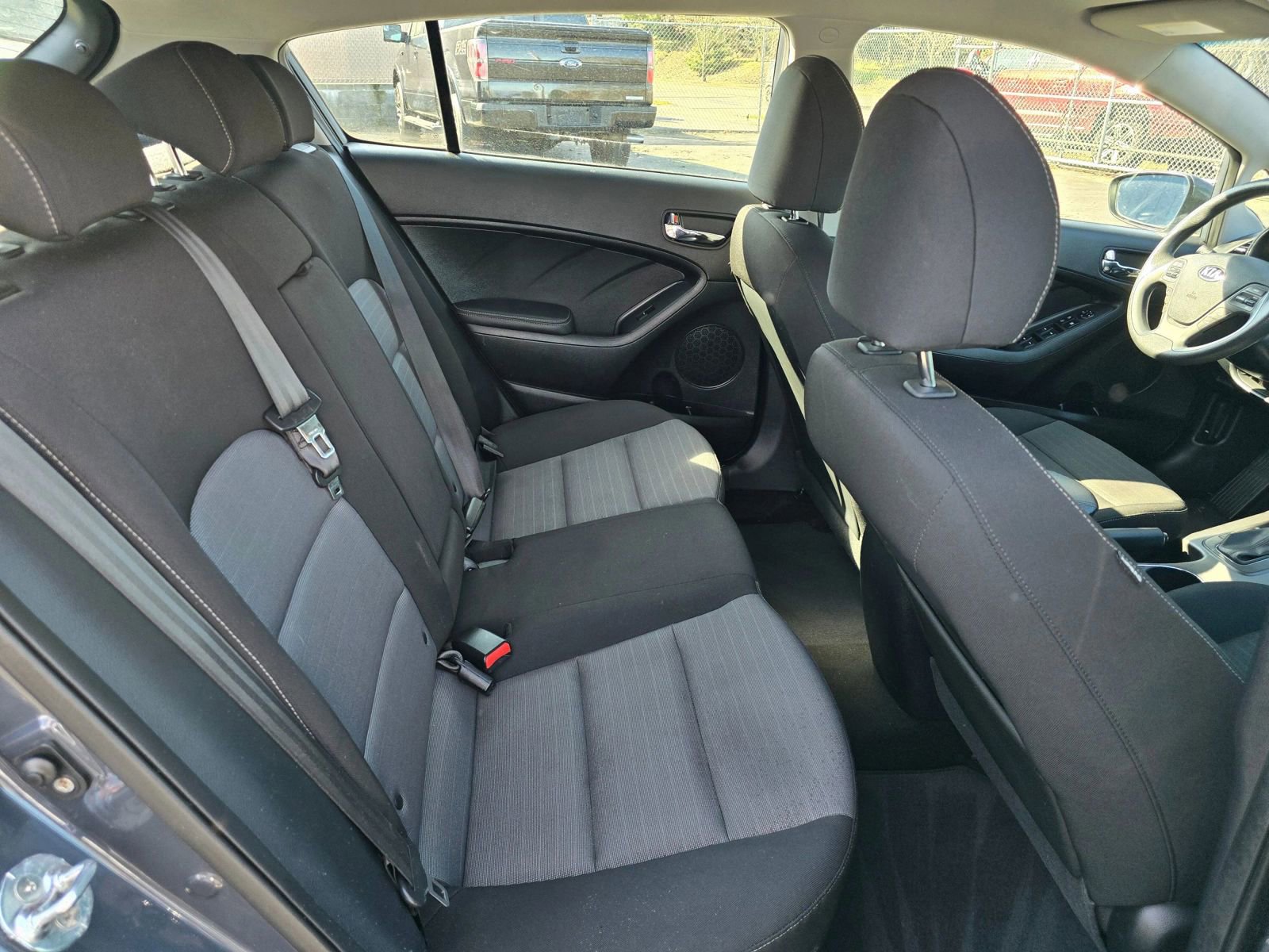 Used 2016 Kia Forte LX image 13