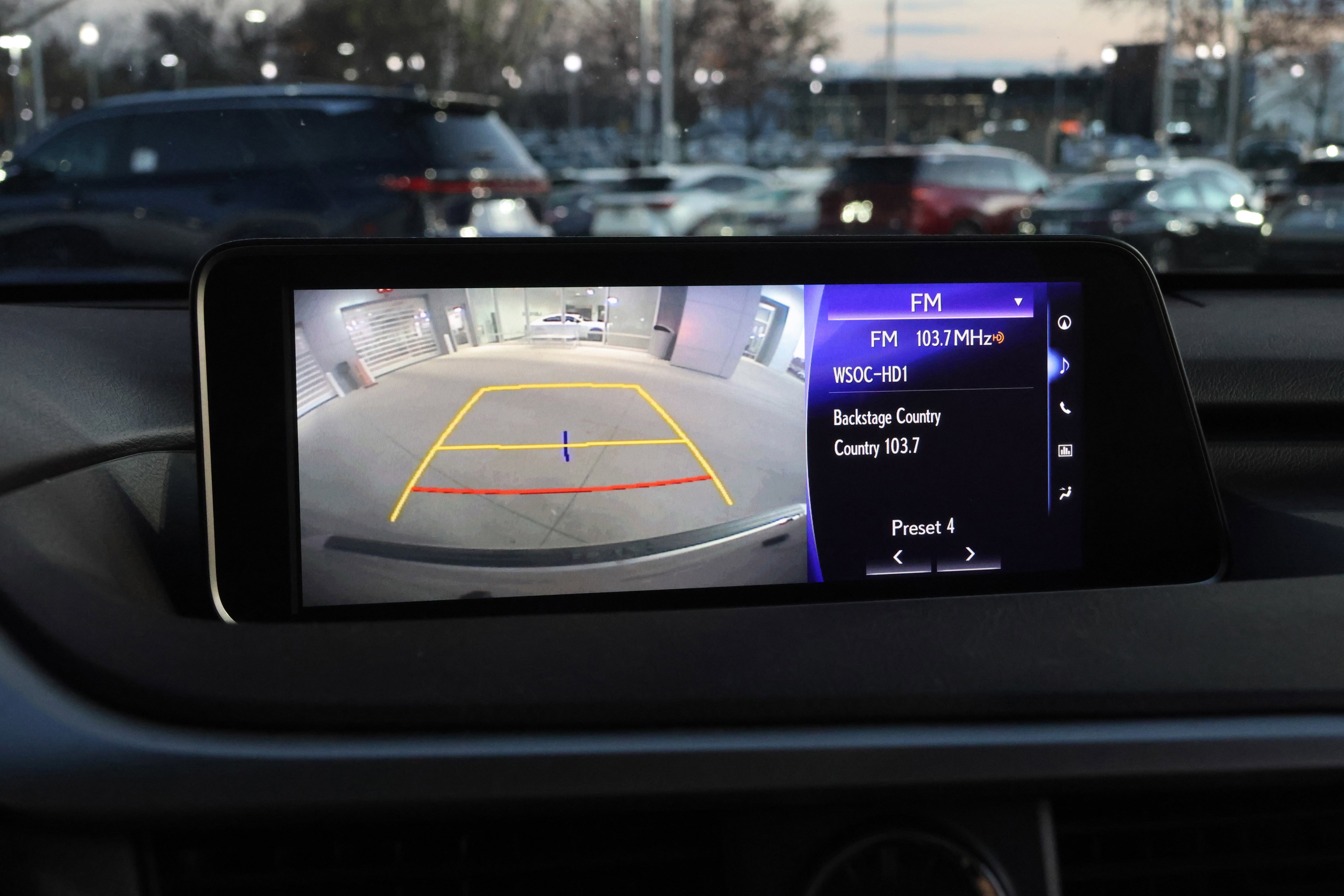 Used 2017 Lexus RX 350 FWD w/ Premium Package image 24