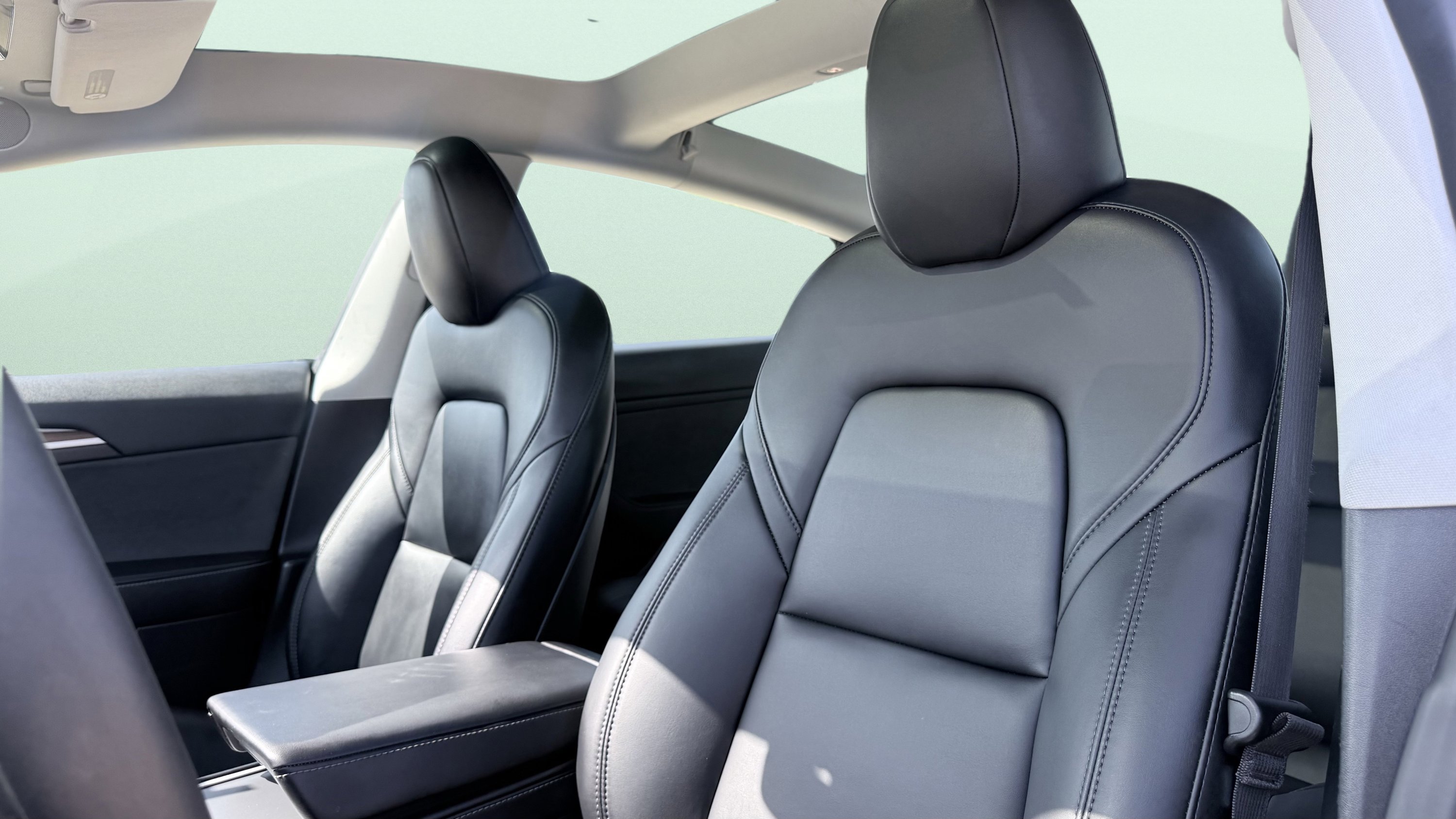 Used 2023 Tesla Model 3 Standard Range image 21