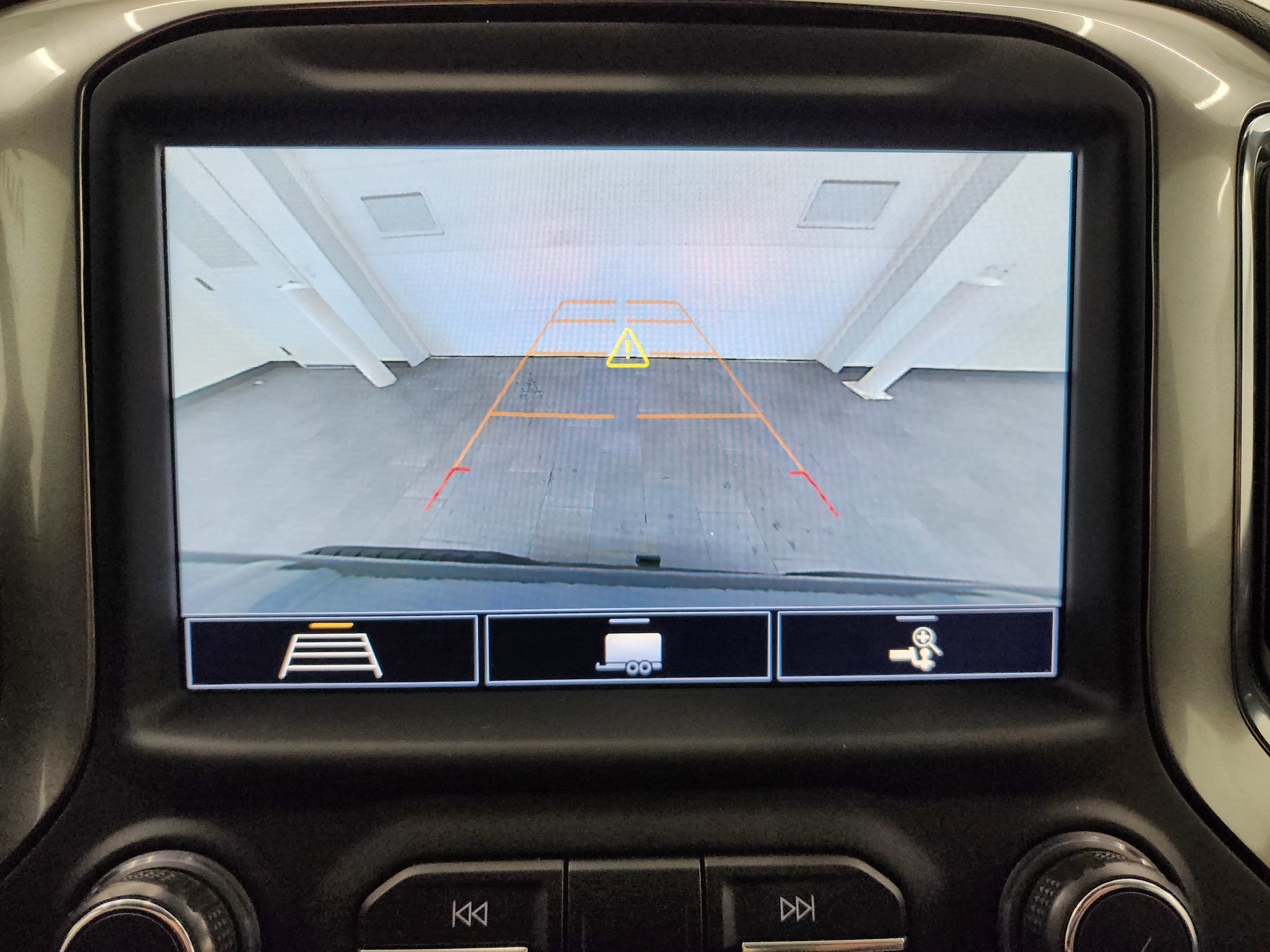 Used 2020 Chevrolet Silverado 1500 LT Trail Boss image 14