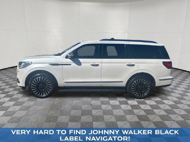 Used 2018 Lincoln Navigator Black Label w/ Cargo Package AWD/4WD image 3