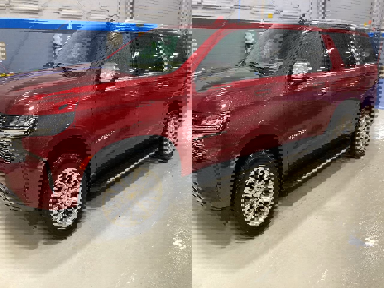 Used 2021 Chevrolet Suburban Premier w/ Premium Package image 4