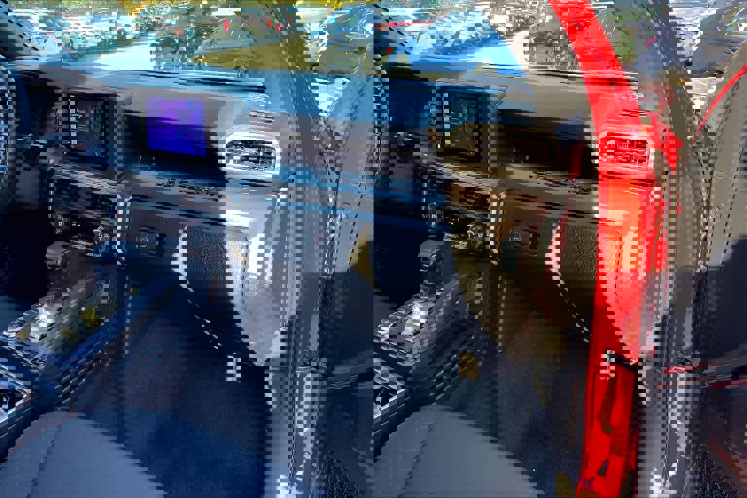 Used 2024 Toyota Tacoma SR5 image 17