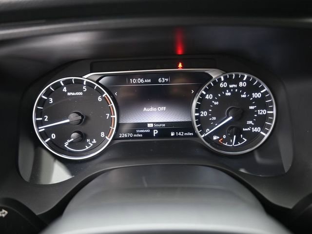 Used 2025 Nissan Rogue SV image 32