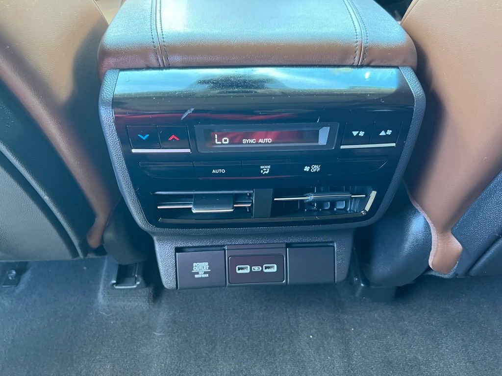 Certified 2024 Acura MDX SH-AWD w/ Technology Package image 27