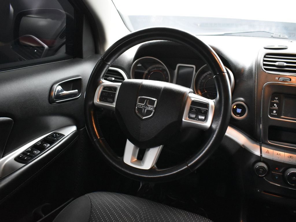 Used 2018 Dodge Journey SE w/ Popular Equipment Group image 17