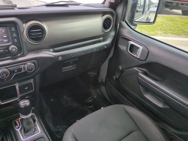 Used 2018 Jeep Wrangler Unlimited Sport AWD/4WD image 17