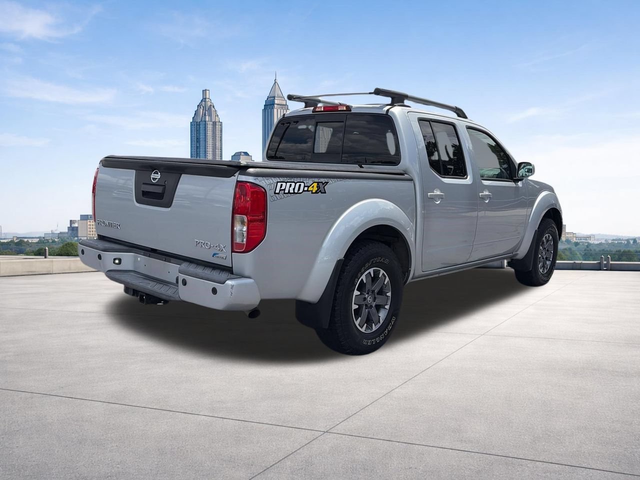 Used 2017 Nissan Frontier PRO-4X w/ Pro-4x Luxury Package AWD/4WD image 5