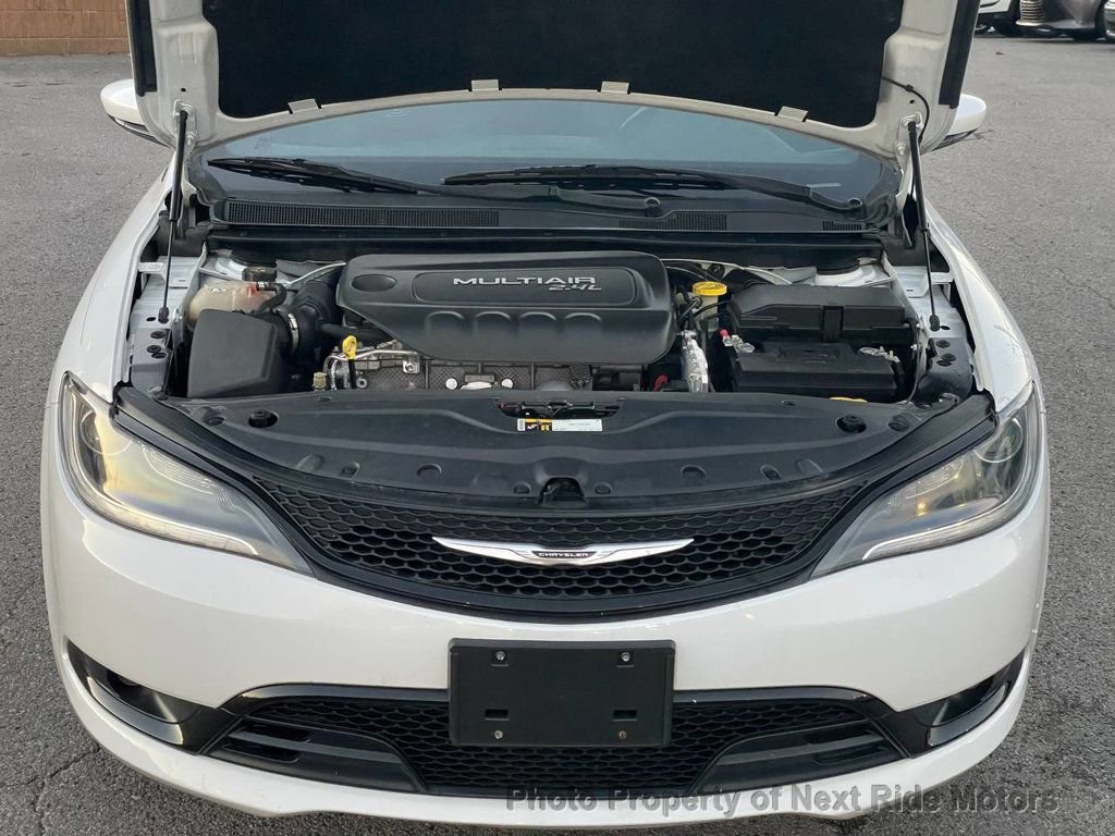 Used 2016 Chrysler 200 S w/ Comfort Group image 15