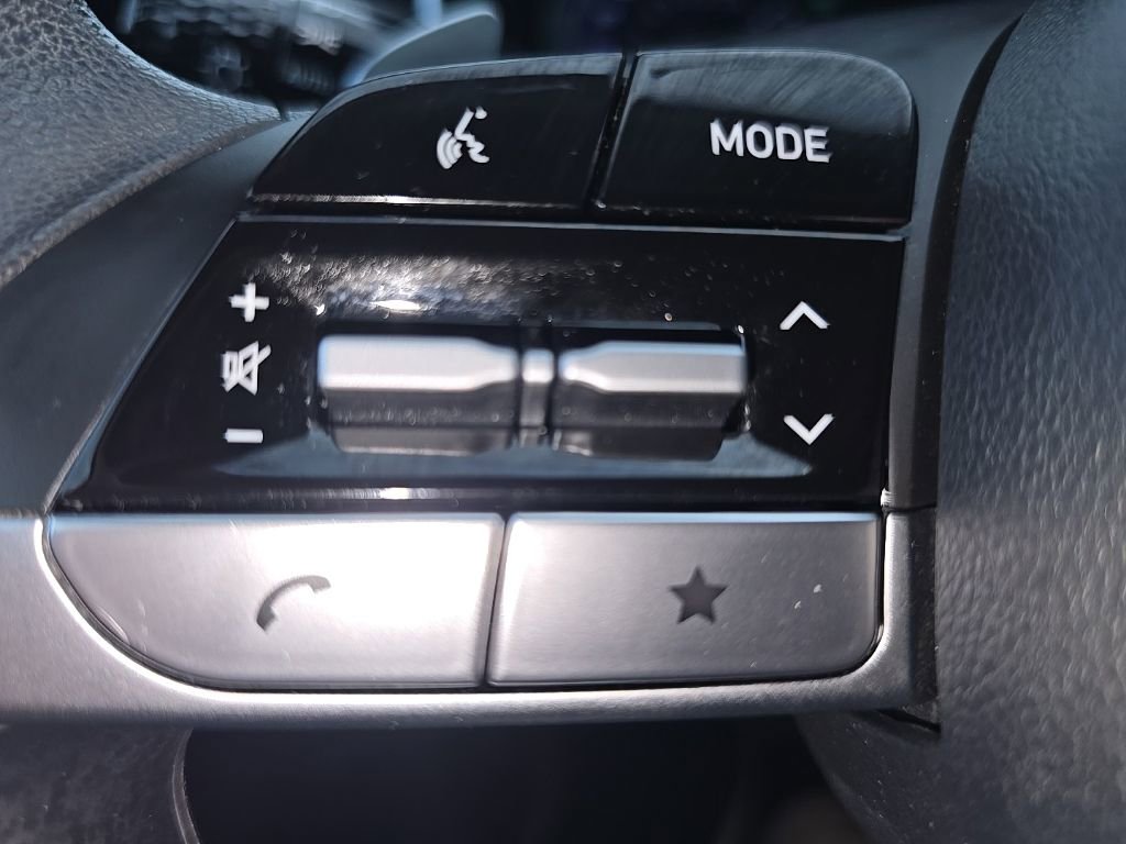 Used 2022 Hyundai Tucson Blue image 22