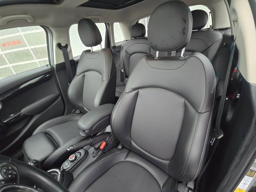 Used 2016 MINI Cooper S image 17