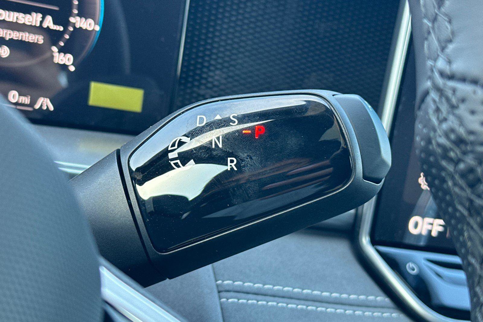 New 2026 Volkswagen Tiguan SE R-Line image 20