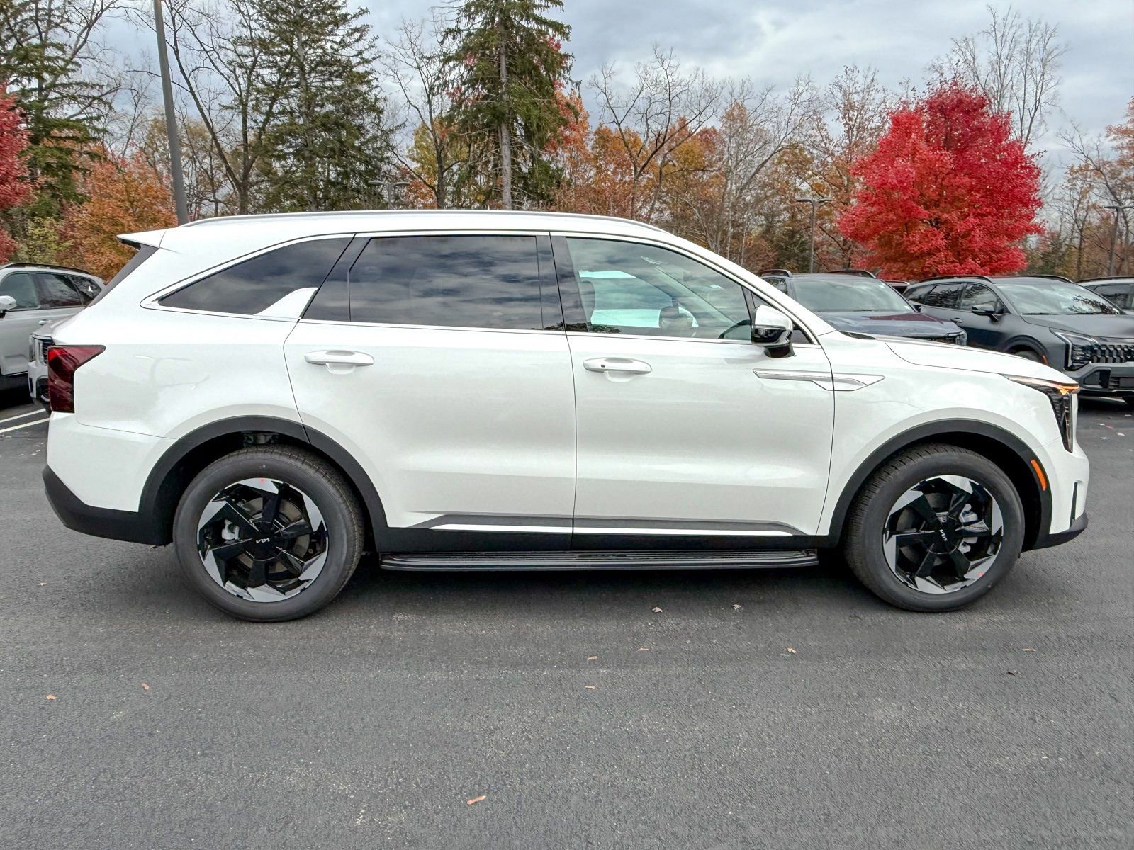 New 2026 Kia Sorento EX image 9