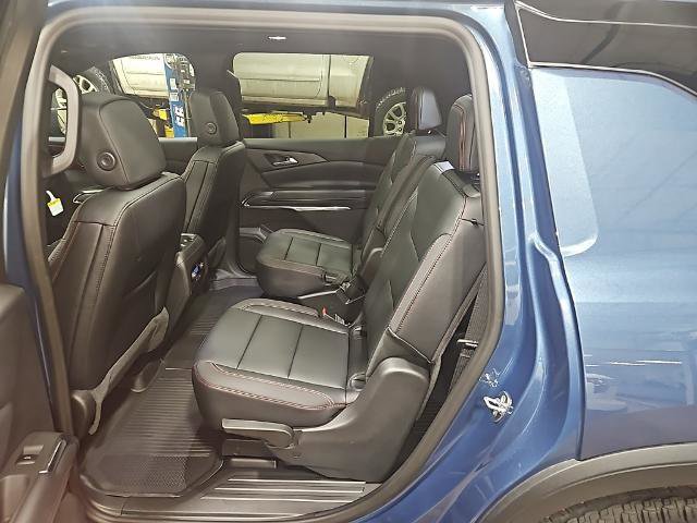 New 2026 Chevrolet Traverse Z71 w/ Driver Confidence Package image 21
