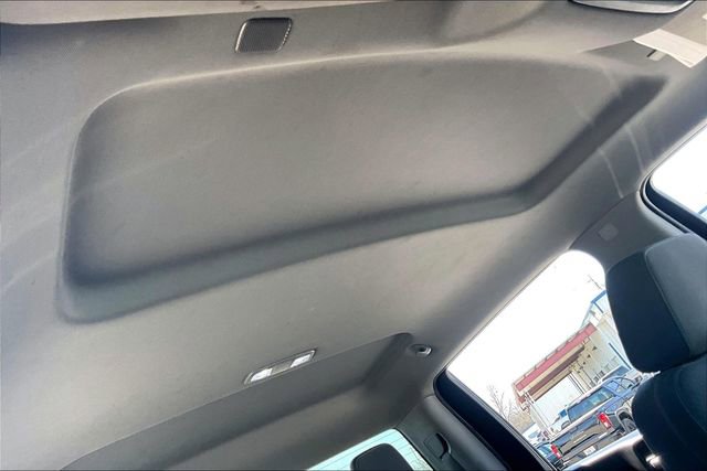 Used 2022 Chevrolet Silverado 2500 LT w/ Convenience Package image 28