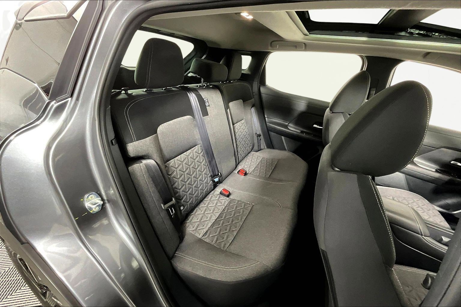 Certified 2025 Nissan Kicks SV w/ SV Premium Package image 25