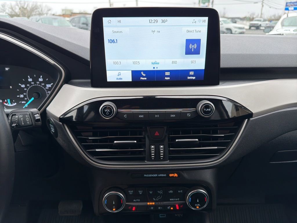 Used 2022 Ford Escape SEL image 22