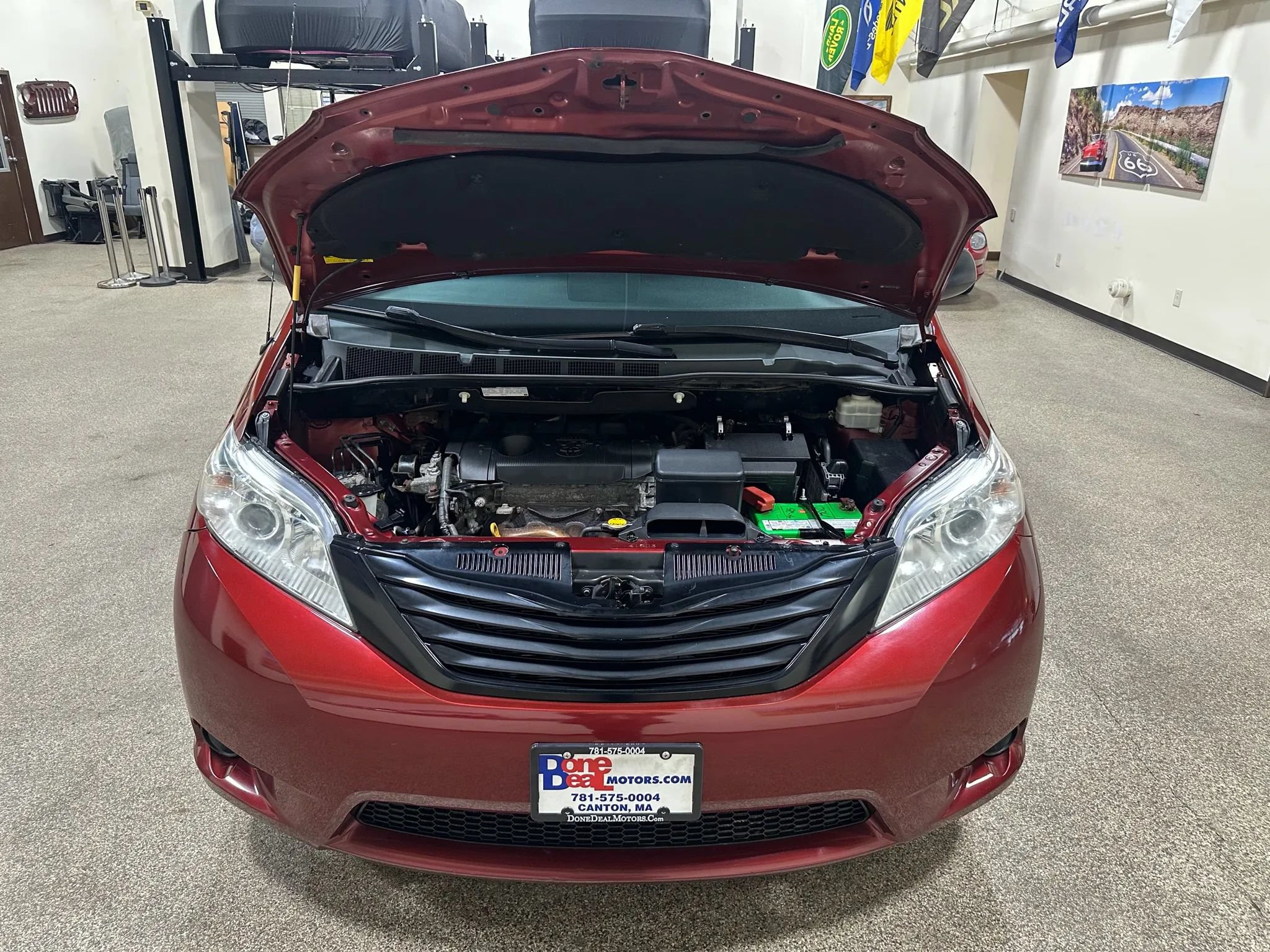 Used 2012 Toyota Sienna FWD image 53