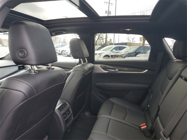 Certified 2023 Cadillac XT5 Sportv w/ LPO, Floor Liner Package image 9