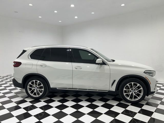 Used 2021 BMW X5 xDrive40i w/ Convenience Package AWD/4WD image 6