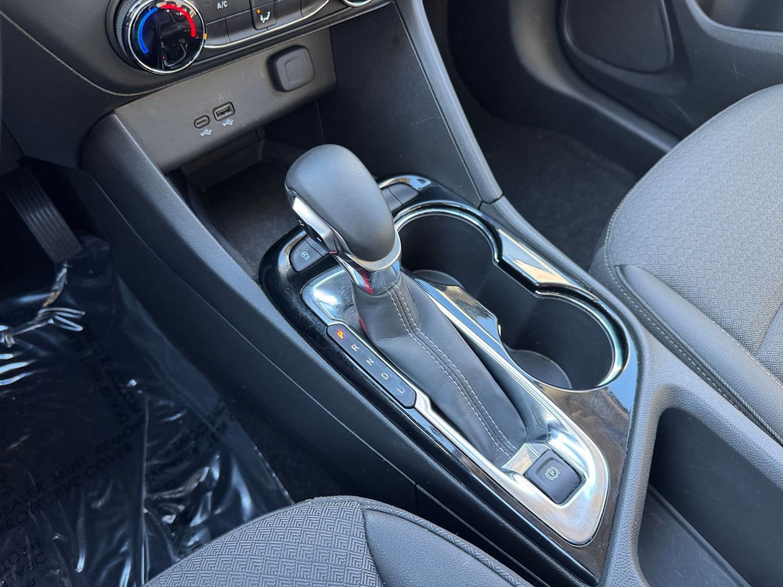 Used 2025 Buick Encore GX Preferred image 36