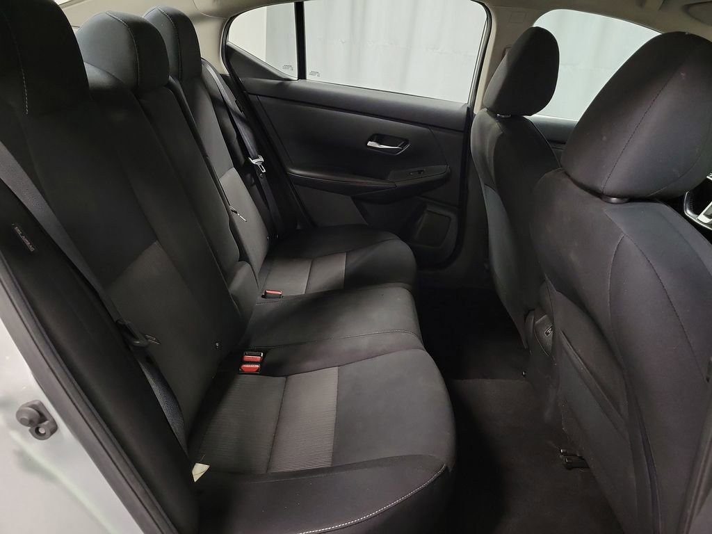 Used 2022 Nissan Sentra SV image 23