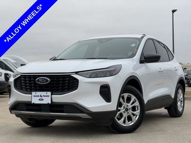 Certified 2025 Ford Escape Active image 2