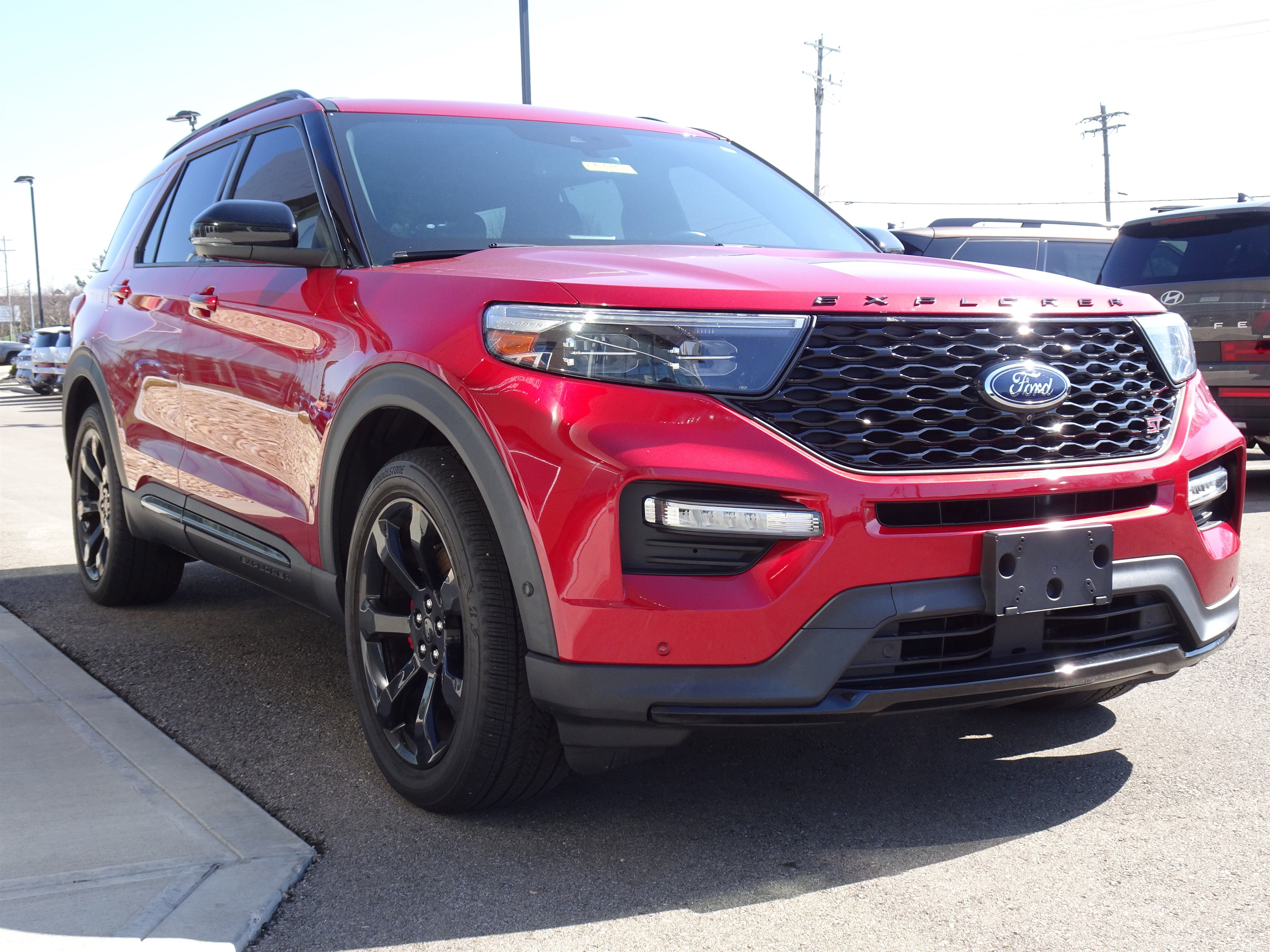 Used 2020 Ford Explorer ST w/ ST Street Pack image 7