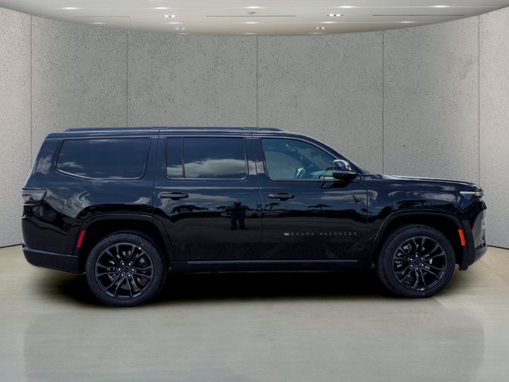 New 2026 Jeep Grand Wagoneer Summit AWD/4WD image 3