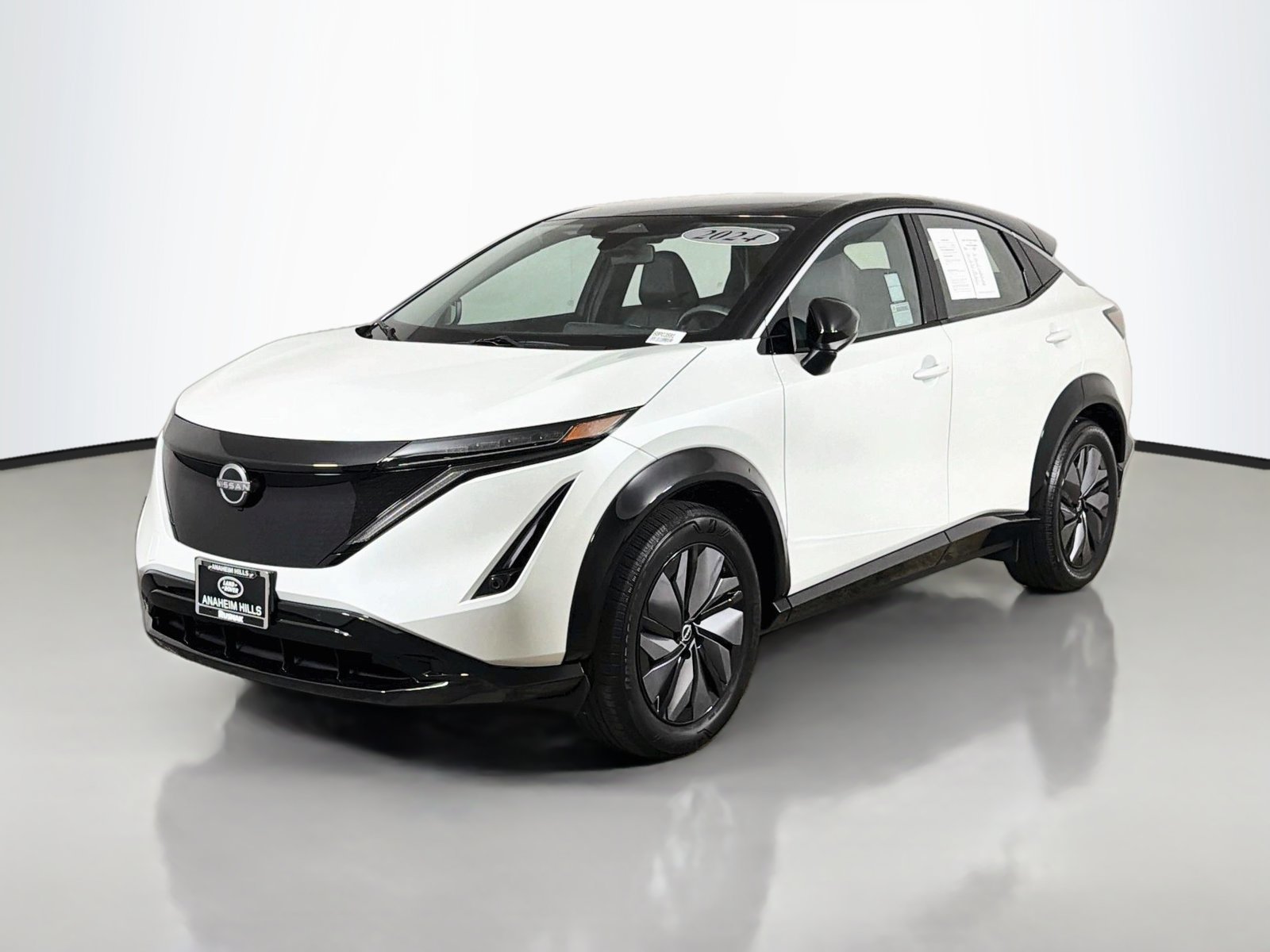 Used 2024 Nissan Ariya FWD