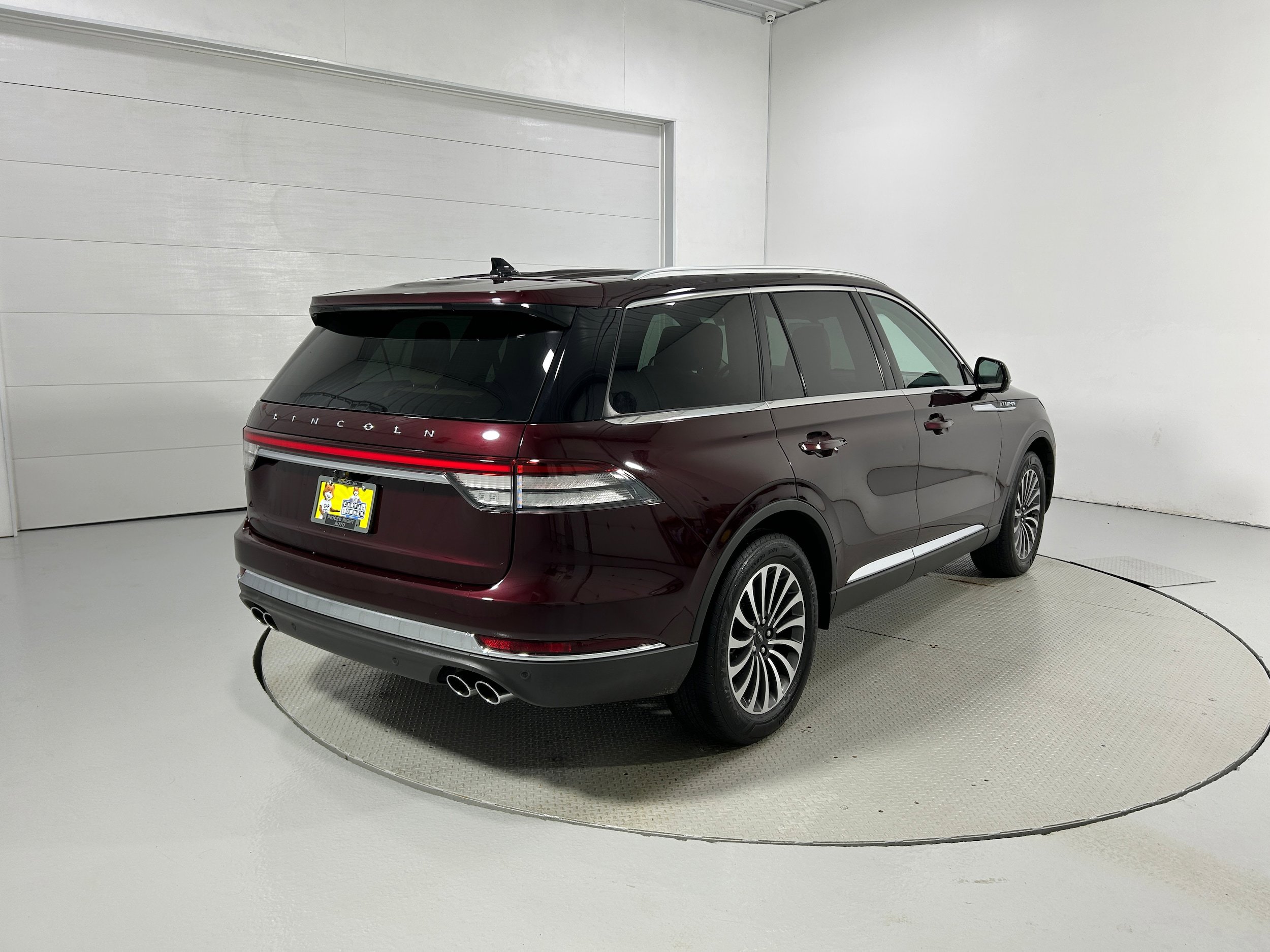 Used 2022 Lincoln Aviator Reserve w/ Elements Package Plus AWD/4WD image 38