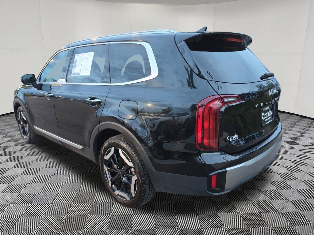 Used 2025 Kia Telluride S AWD/4WD image 5