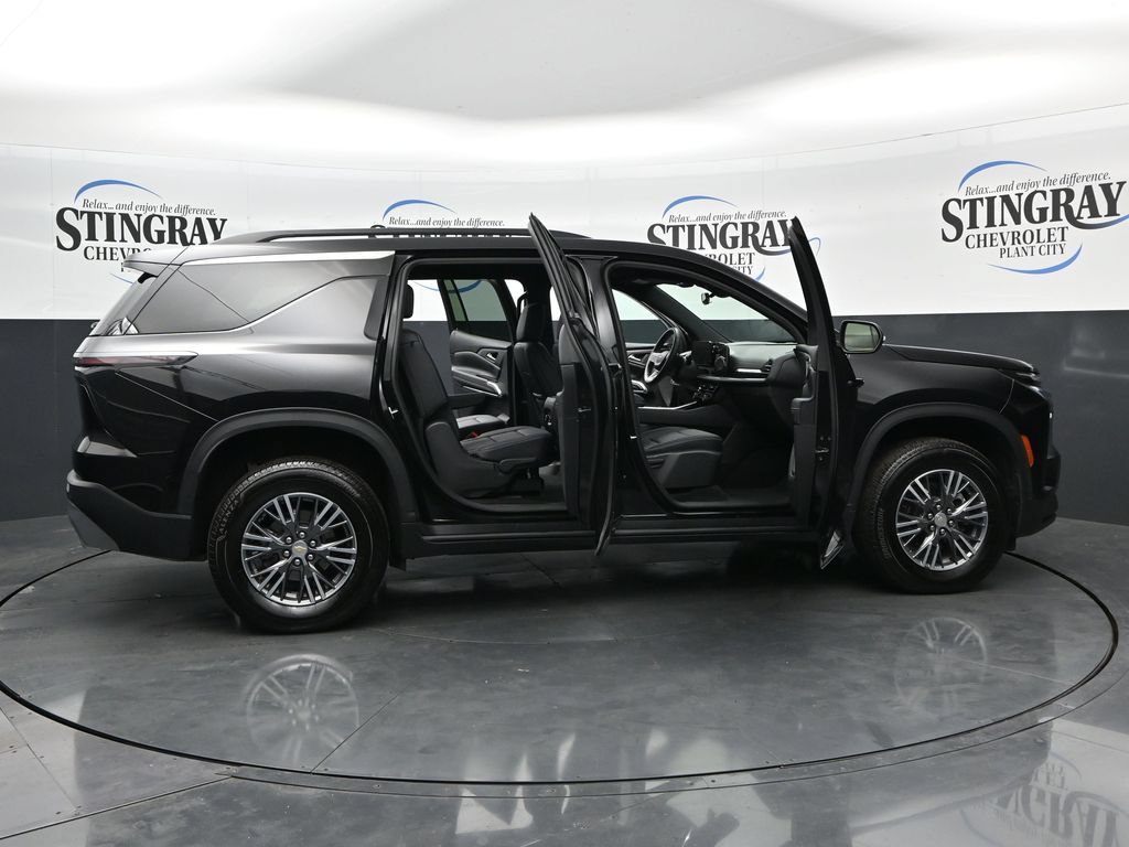 Used 2026 Chevrolet Traverse LT AWD/4WD image 27
