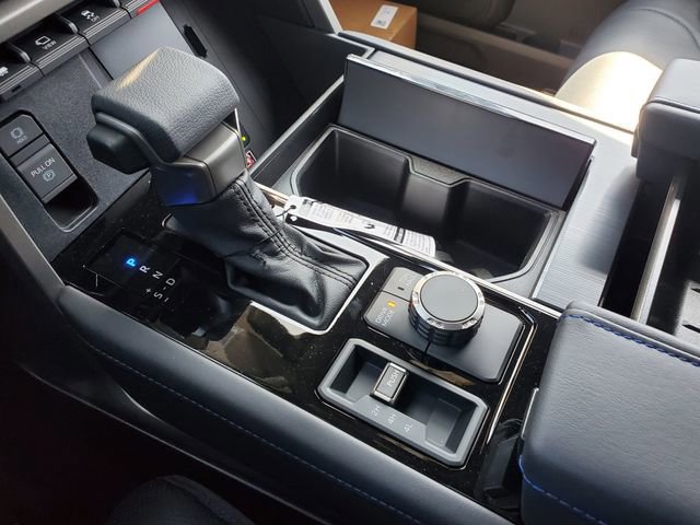 New 2026 Toyota Sequoia Platinum image 39