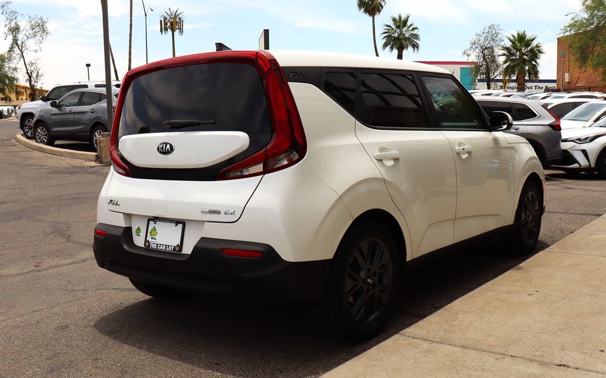 Used 2020 Kia Soul EX FWD image 13