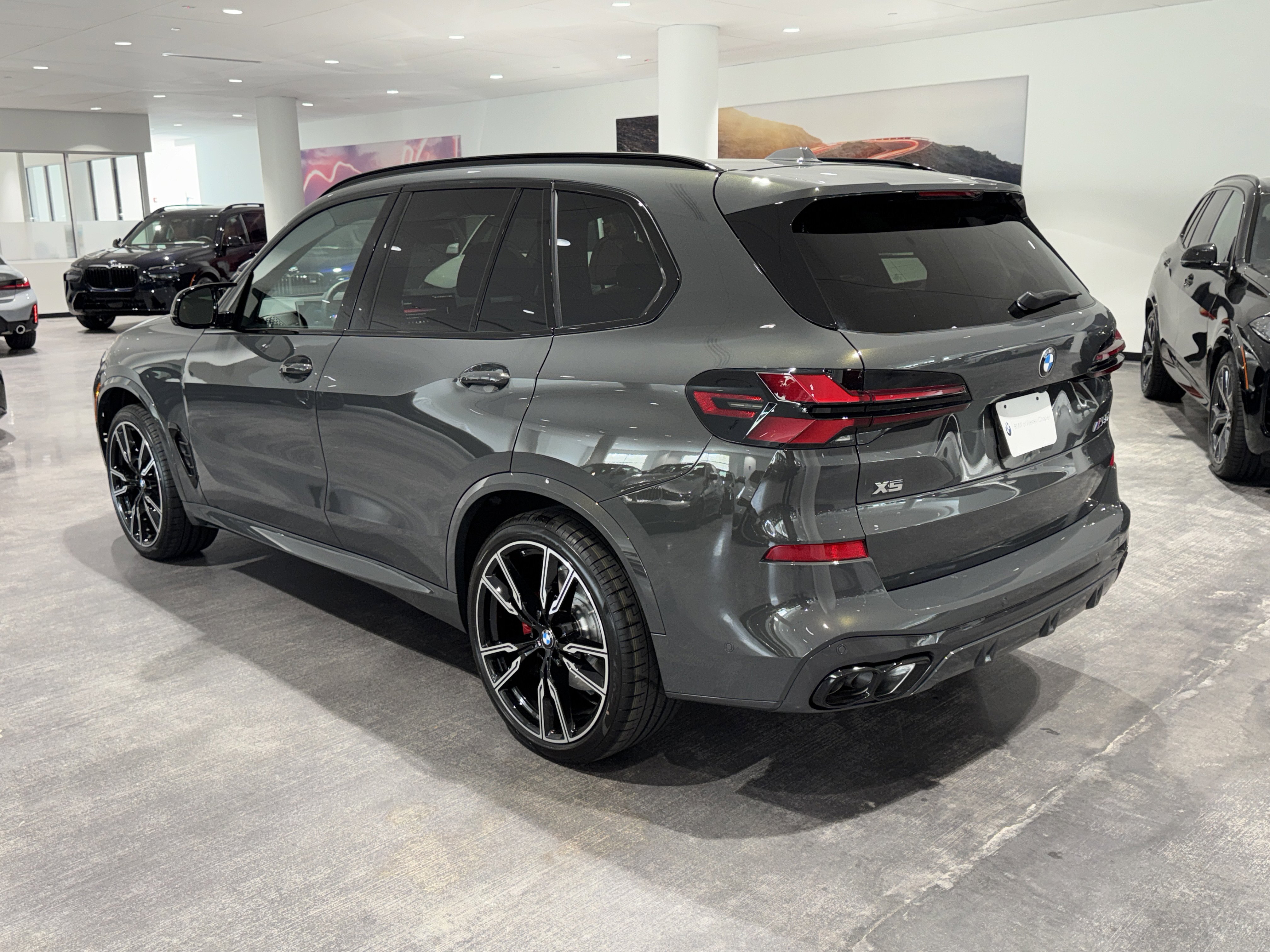 New 2026 BMW X5 M60i image 5