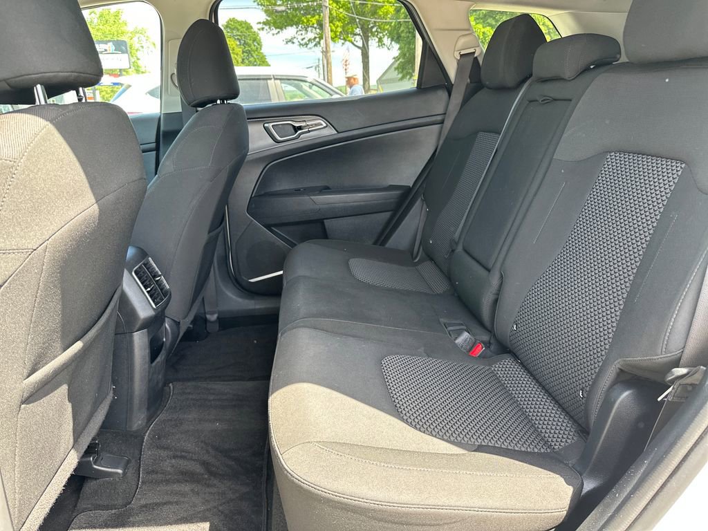 Certified 2023 Kia Sportage LX AWD/4WD image 20