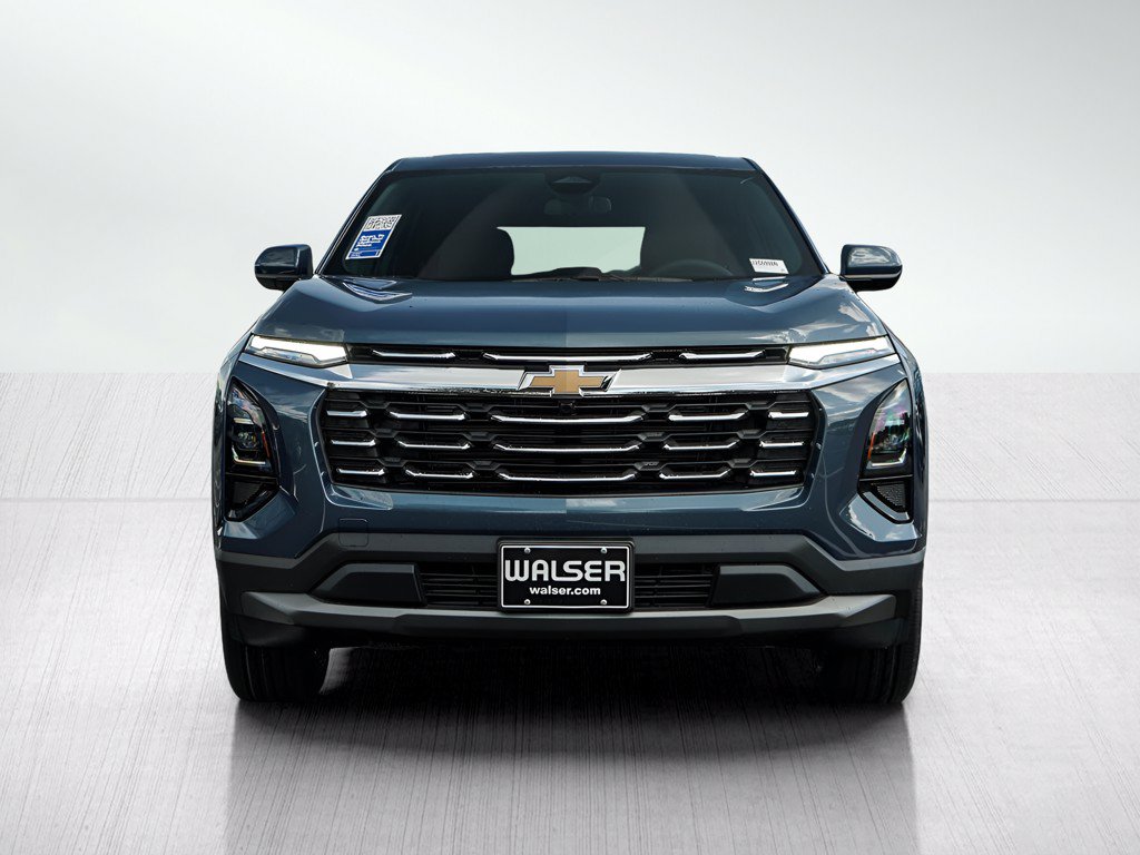 New 2027 Chevrolet Equinox LT FWD image 2