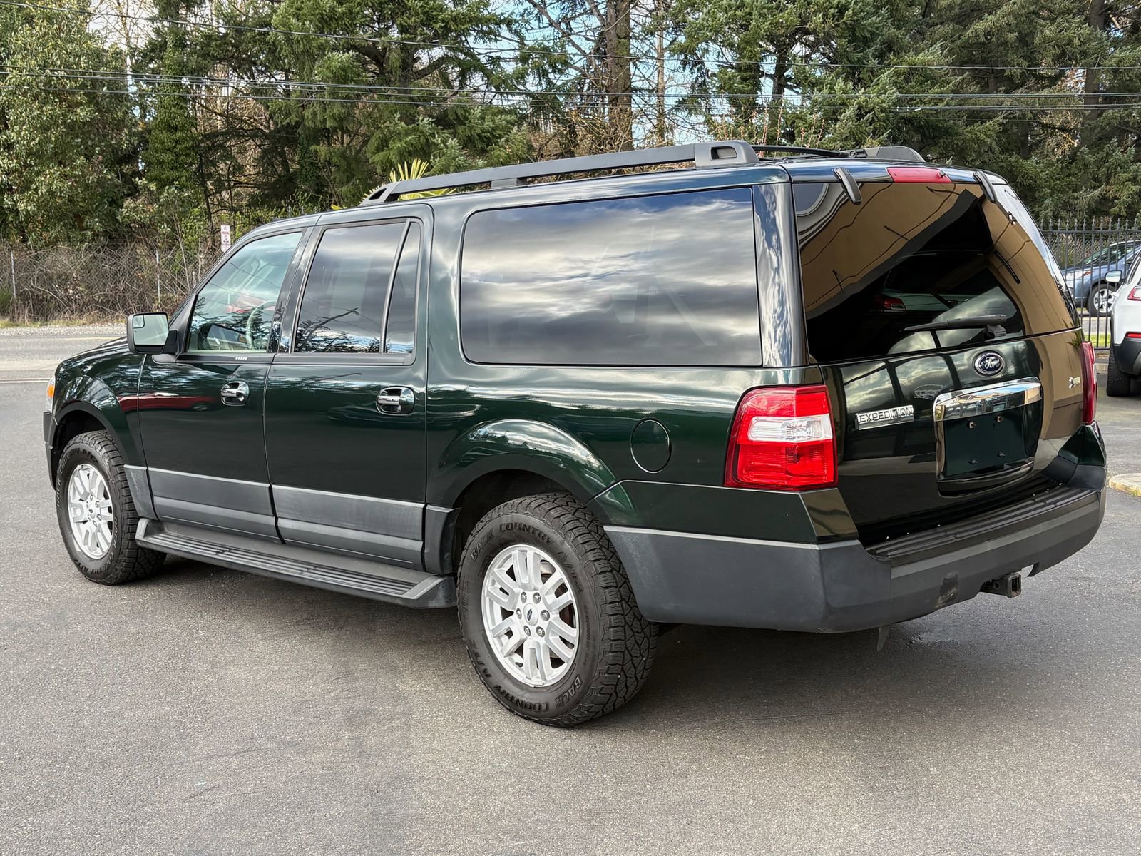 Used 2014 Ford Expedition EL XL image 8