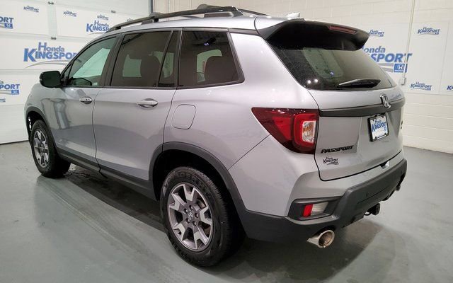 Used 2023 Honda Passport TrailSport image 5