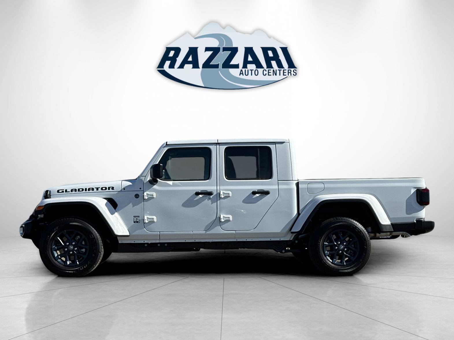 New 2026 Jeep Gladiator Sport AWD/4WD image 6