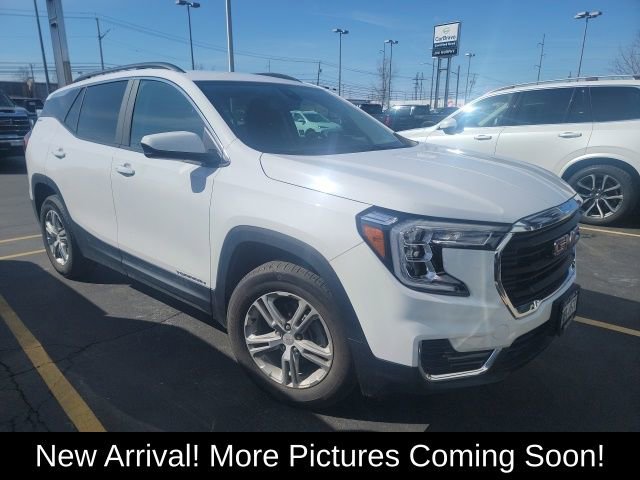 Certified 2023 GMC Terrain SLE w/ Driver Convenience Package FWD image 1