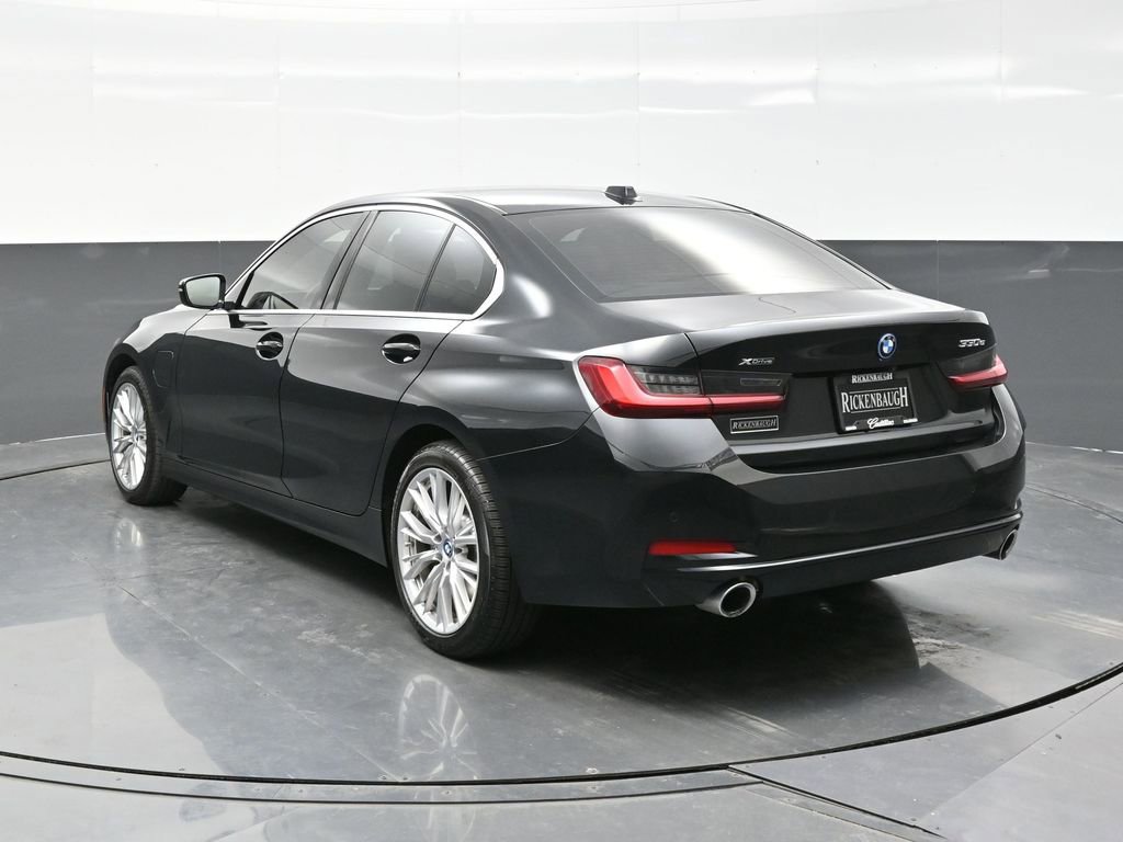 Used 2024 BMW 330e xDrive image 5