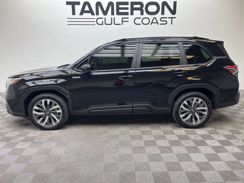 Used 2025 Subaru Forester Touring AWD/4WD image 6