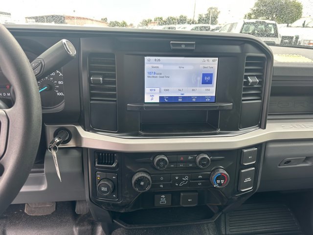 New 2025 Ford F550 4x4 Regular Cab Super Duty image 14